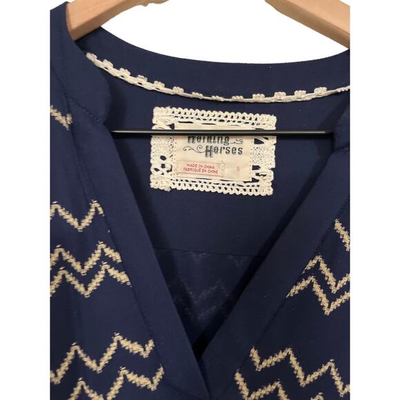 Holding Horses Anthropologie Farica Navy Zig Zag Striped Dress Size Small - Picture 4 of 8